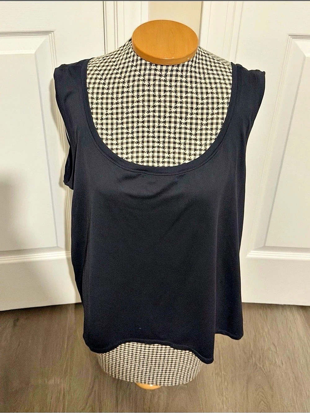 Vintage Nygard Tank Top in Black Like New